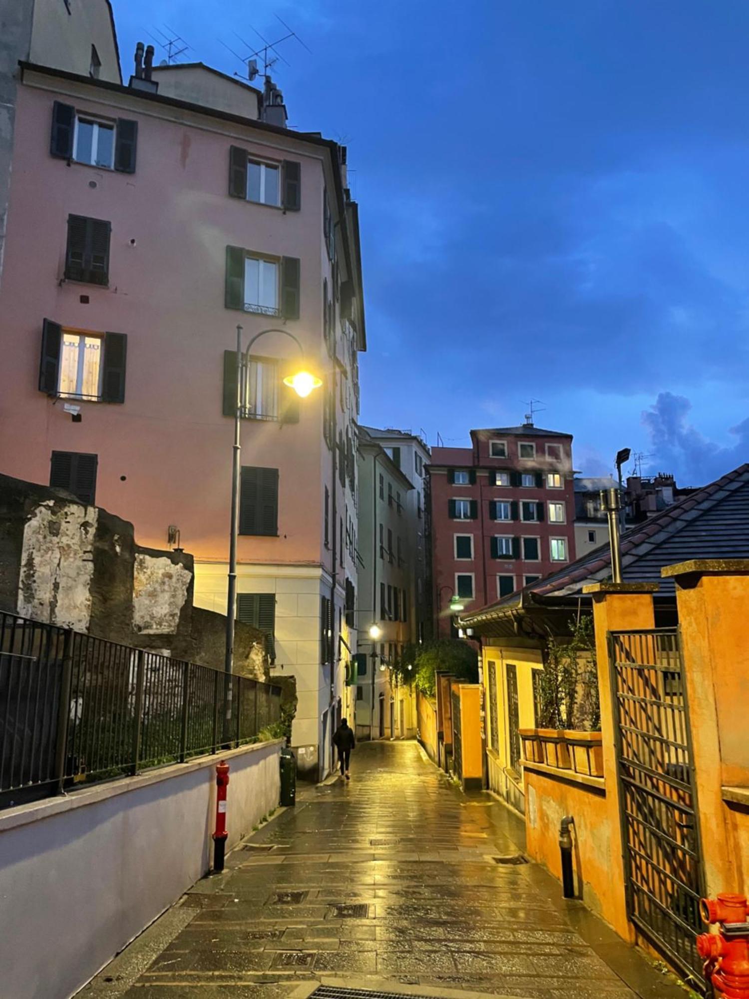 La Chicca Acquario Luxury Viewpoint Apartment Genoa Luaran gambar