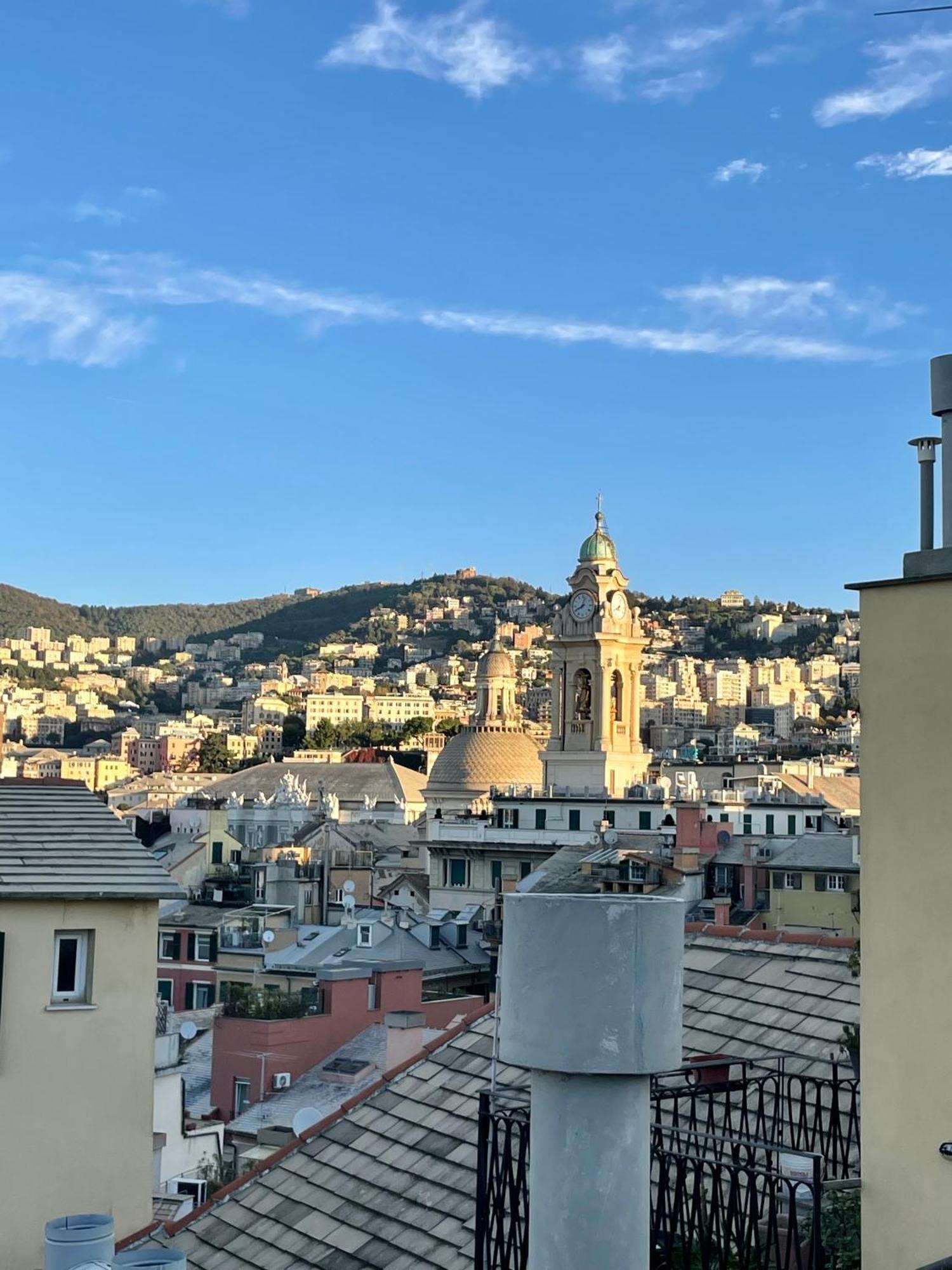 La Chicca Acquario Luxury Viewpoint Apartment Genoa Luaran gambar